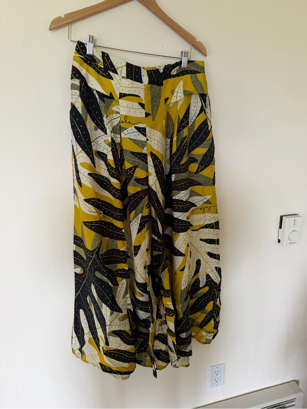 Wide Leg Tropical Print Pants in Mustard Yellow - Picture 2 of 4